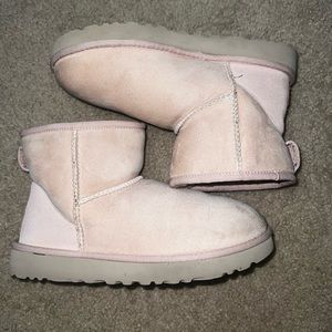 baby pink ugg mini